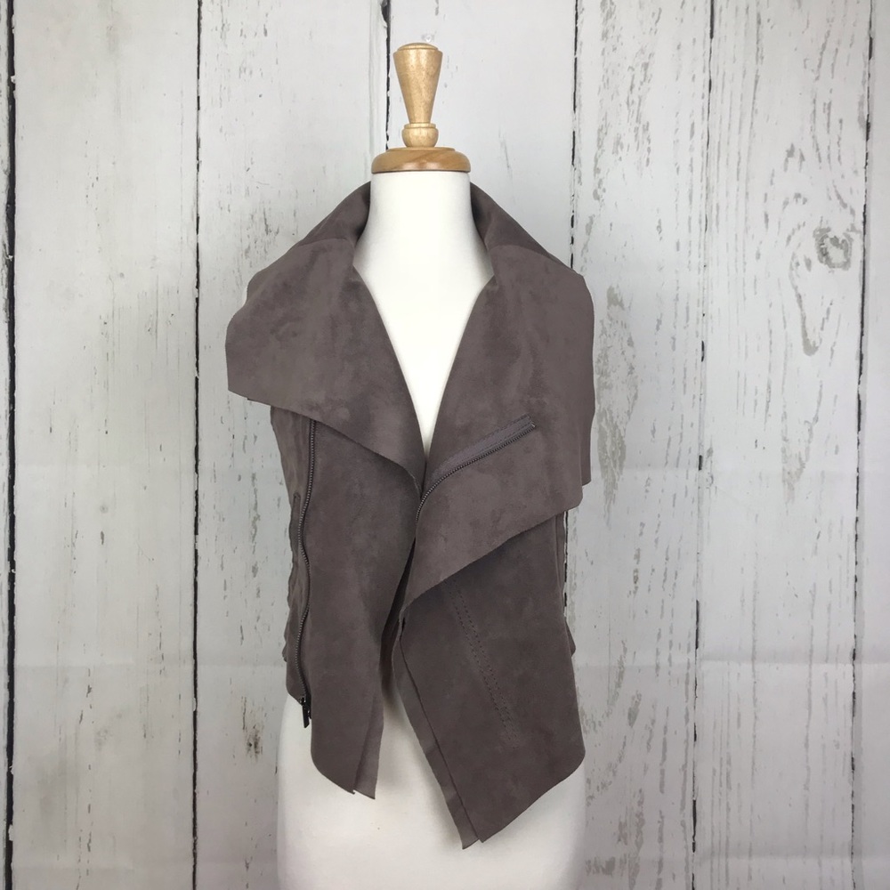 BCBGMaxAzria Vest Faux-Suede Asymmetrical NWOT - Picture 6 of 8